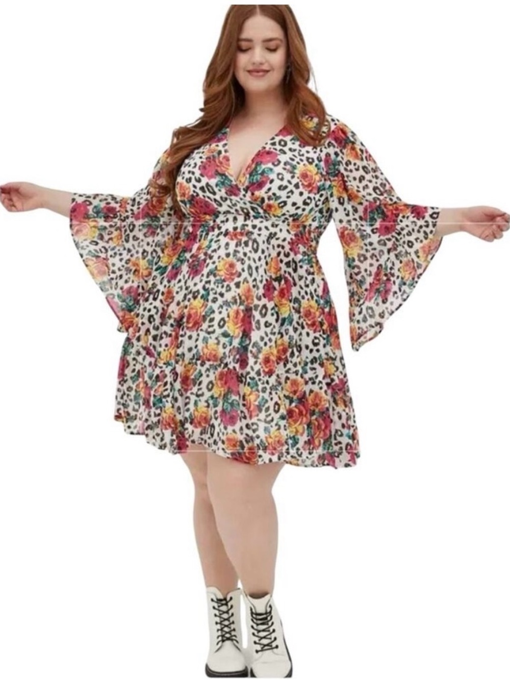 Torrid 00 Betsey Johnson Leopard Floral Print Chiffon V-Neck Bell Sleeve Dress